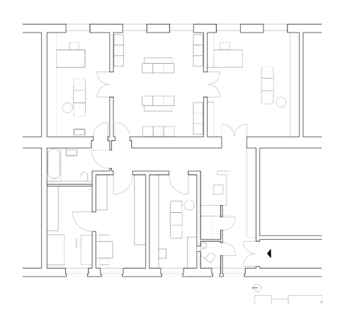 Grundriss der Ordination in einem Wiener Gründerzeithaus, zeigt Raumaufteilung mit Wartebereich, Behandlungszimmern und Empfang.